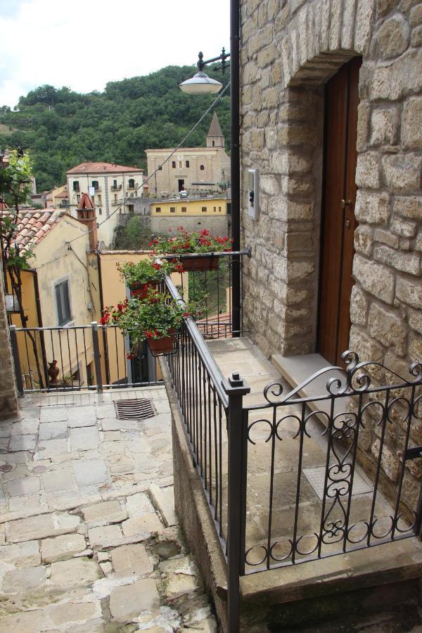 Casa Vacanze Sud E Magia Castelmezzano Exteriér fotografie