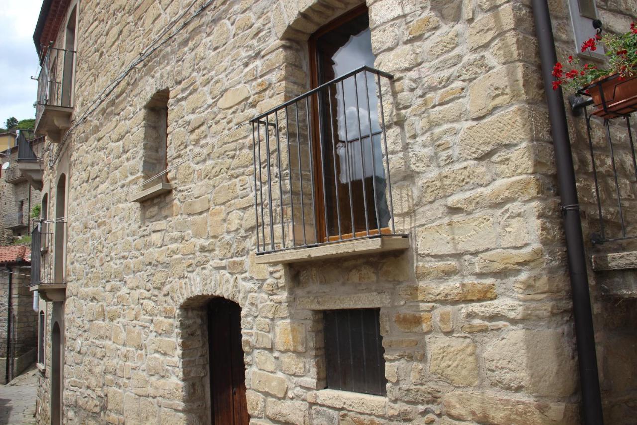 Casa Vacanze Sud E Magia Castelmezzano Exteriér fotografie